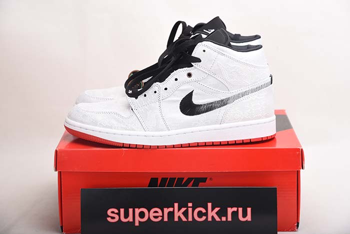 AIR JORDAN 1 MID