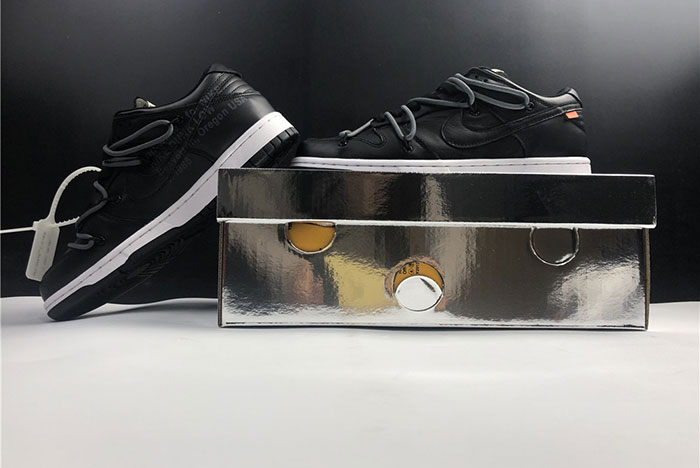 off-White SB Dunk CT0856-002