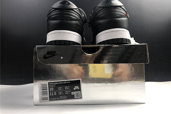 off-White SB Dunk CT0856-002