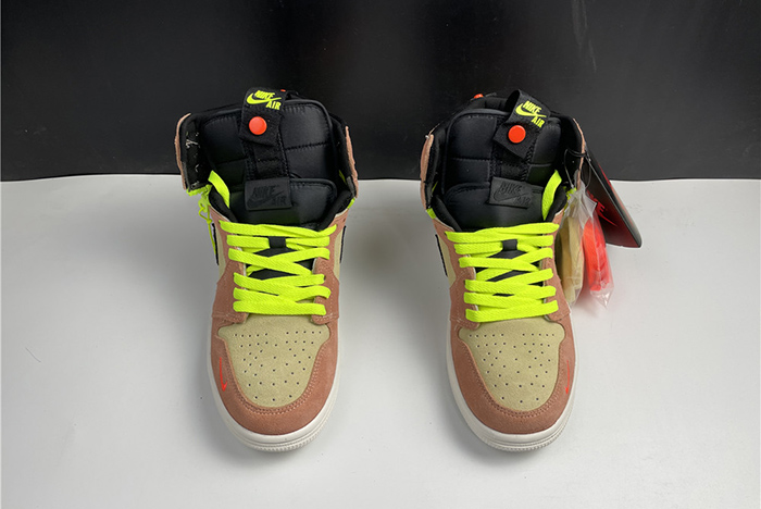 Nike AirJordan aj1High  CW6576-800