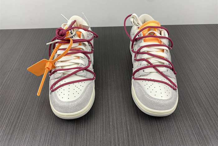 Off-White x Dunk Low