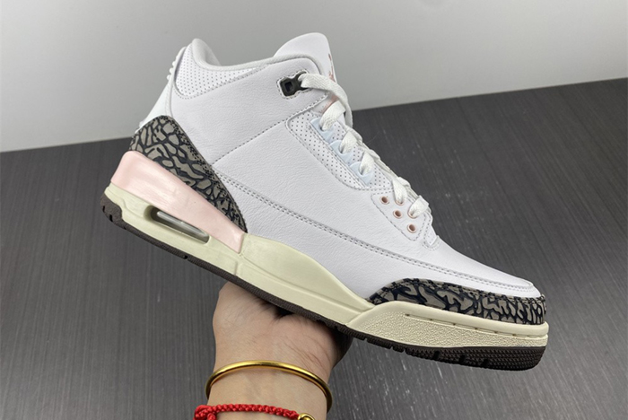 JORDAN 3 RETRO