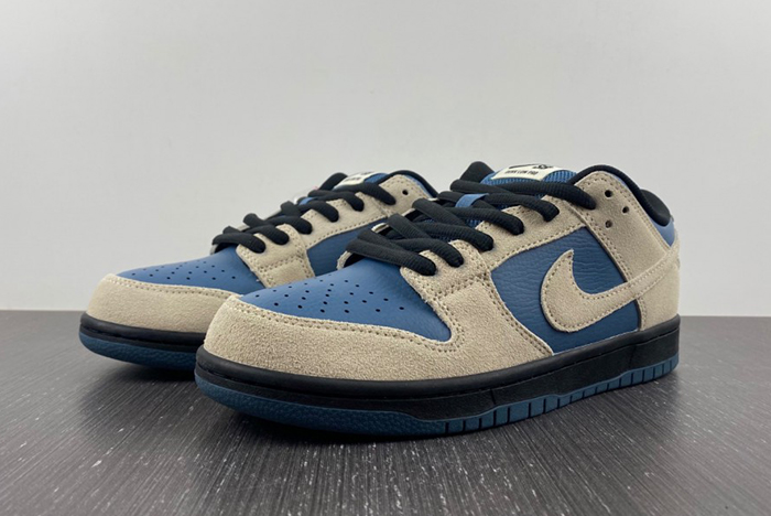 （NIKE） SB Dunk BQ6817-200