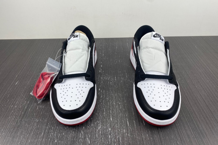 Air Jordan 1  Black Toe 555088-1251