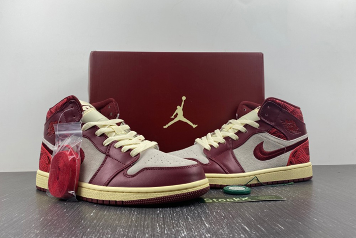 Air Jordan 1 Mid  DZ2820-601