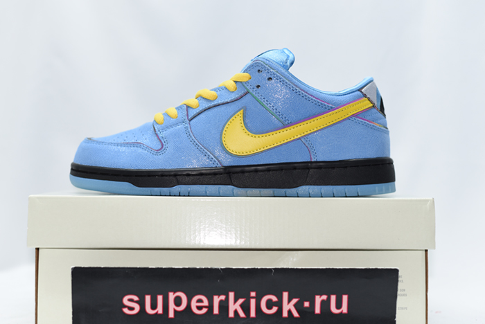 The Powerpuff Girls x Nike SB Dunk Low “Bubbles” FZ8320-400
