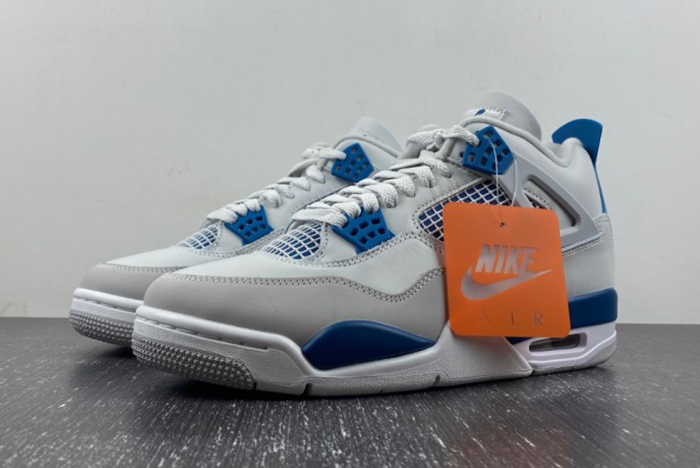 Air Jordan 4 